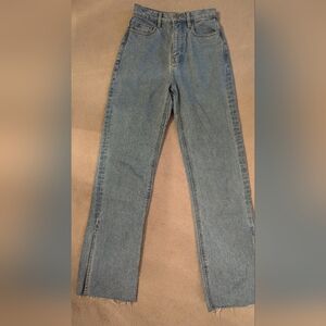 Oak & Fort light denim flared jeans w/ split raw hem, size 25